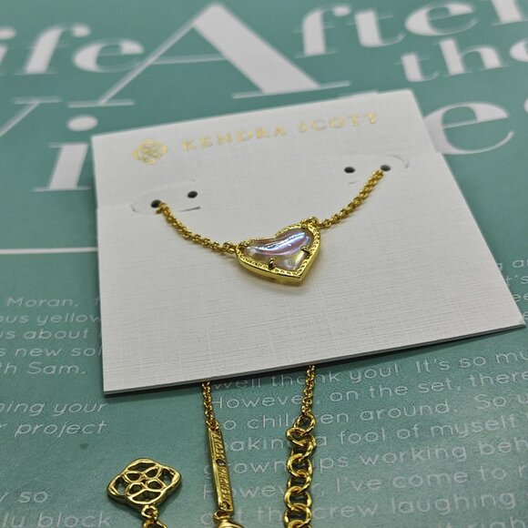 Kendra Scott Gold Necklace - Picture 2 of 4